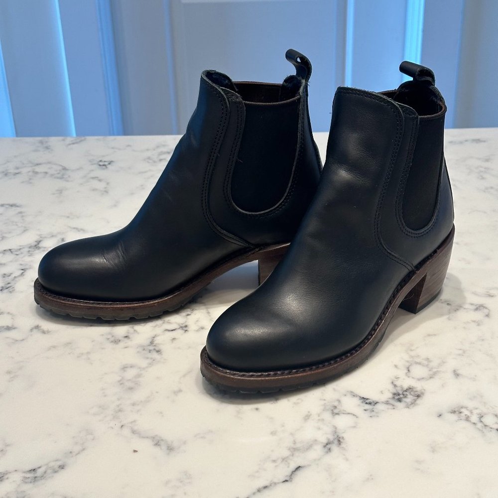 Red Wing Harriet Women's Heeled Boot in Black Boundary Leather